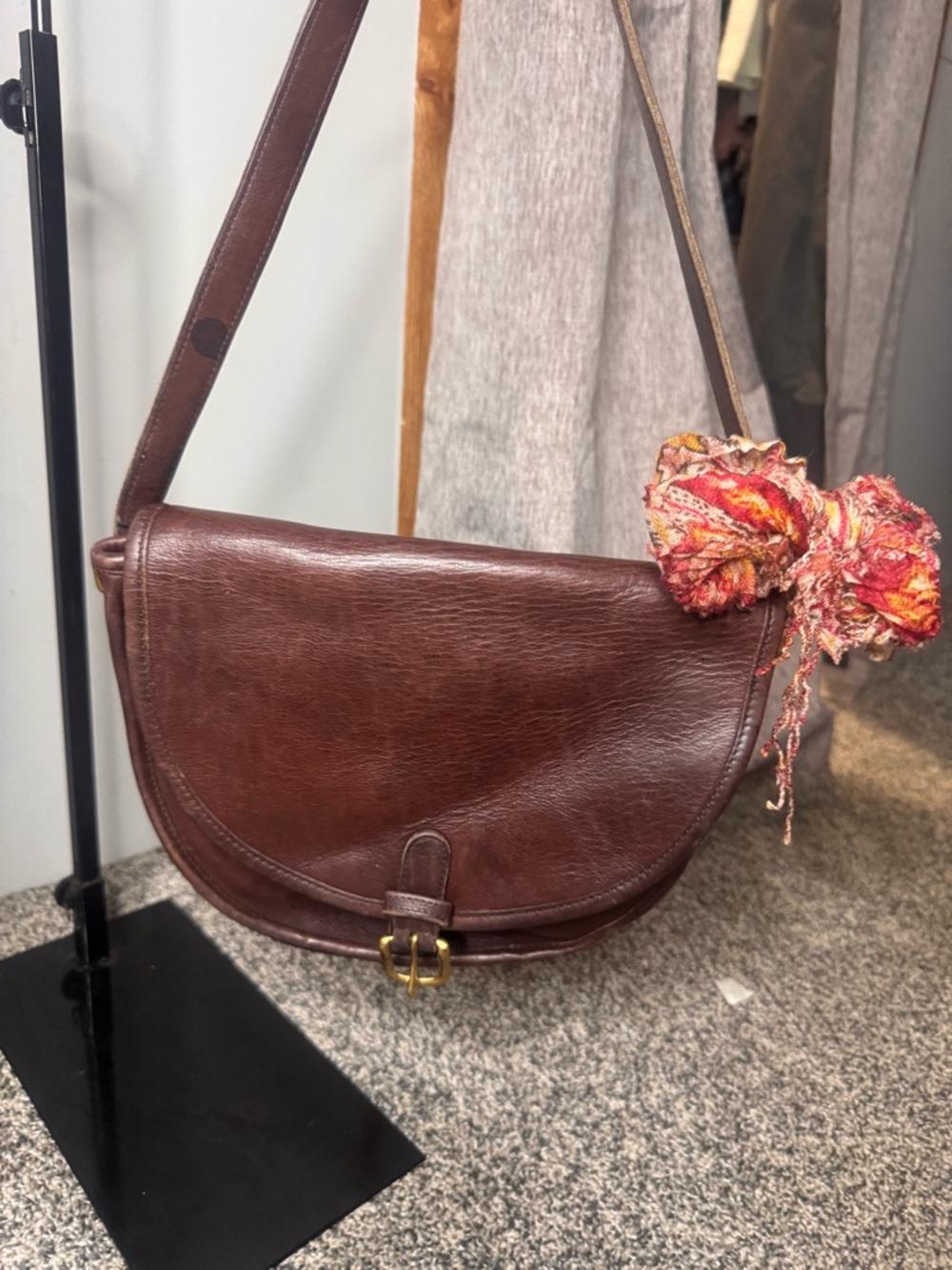 Coach vintage Classic Brown Leather Saddle Bag - Picture 3 of 6